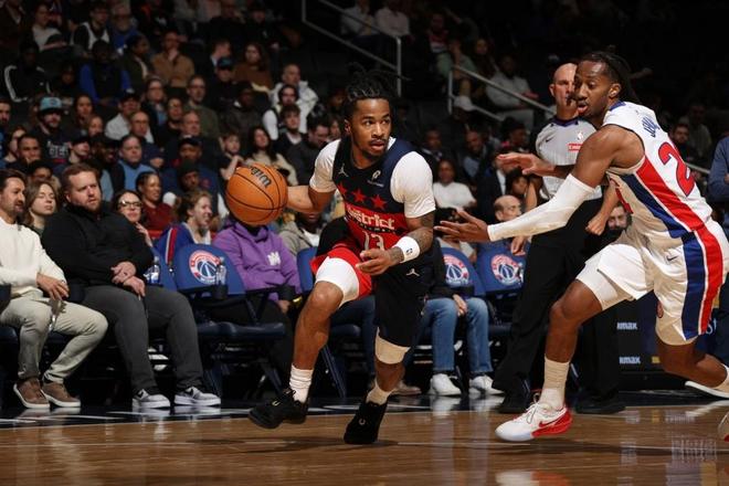 活塞力克奇才成东部首支50胜球队 奇才创14连败纪