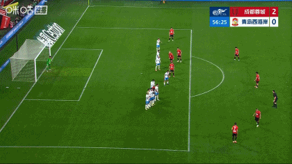 成都蓉城5-1大胜青岛西海岸 费利佩生日帽戏法助