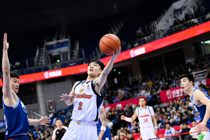 广东队收官战迎战吉林残阵冲击前四